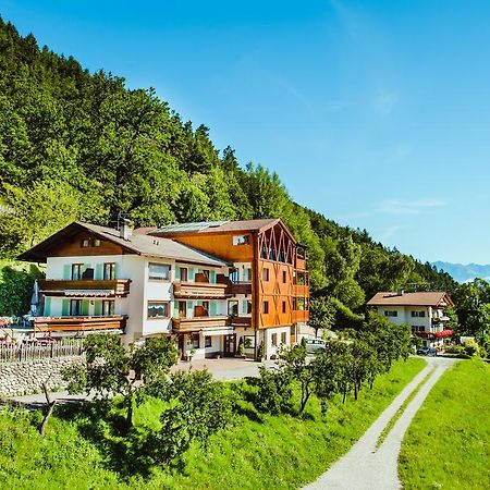 Gasthof Hotel Wöhrmaurer Velturno Exteriör bild