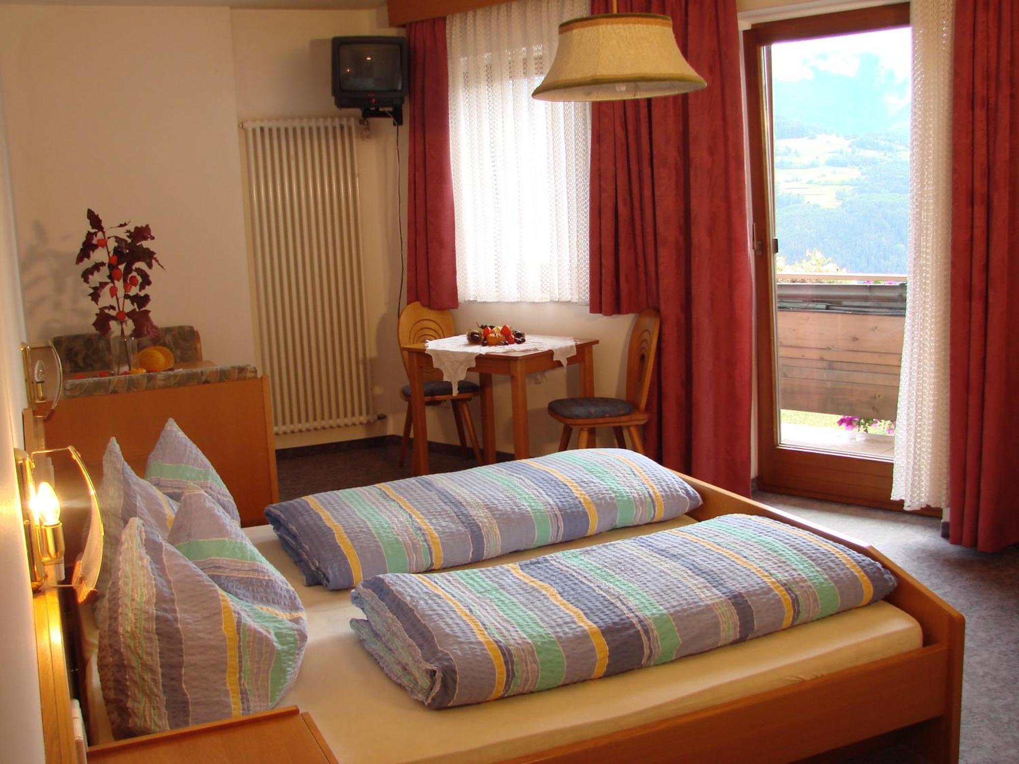 Gasthof Hotel Wöhrmaurer Velturno Exteriör bild